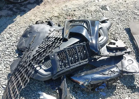 2025 Toyota Camry Se z USA, uszkodzony, nr VIN 4T1DAACK8SU563970